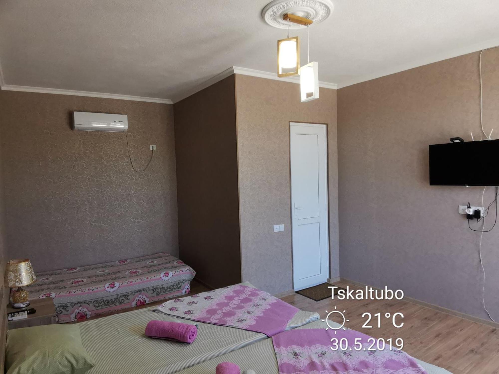 Villa Platinum Tskaltubo Exterior photo