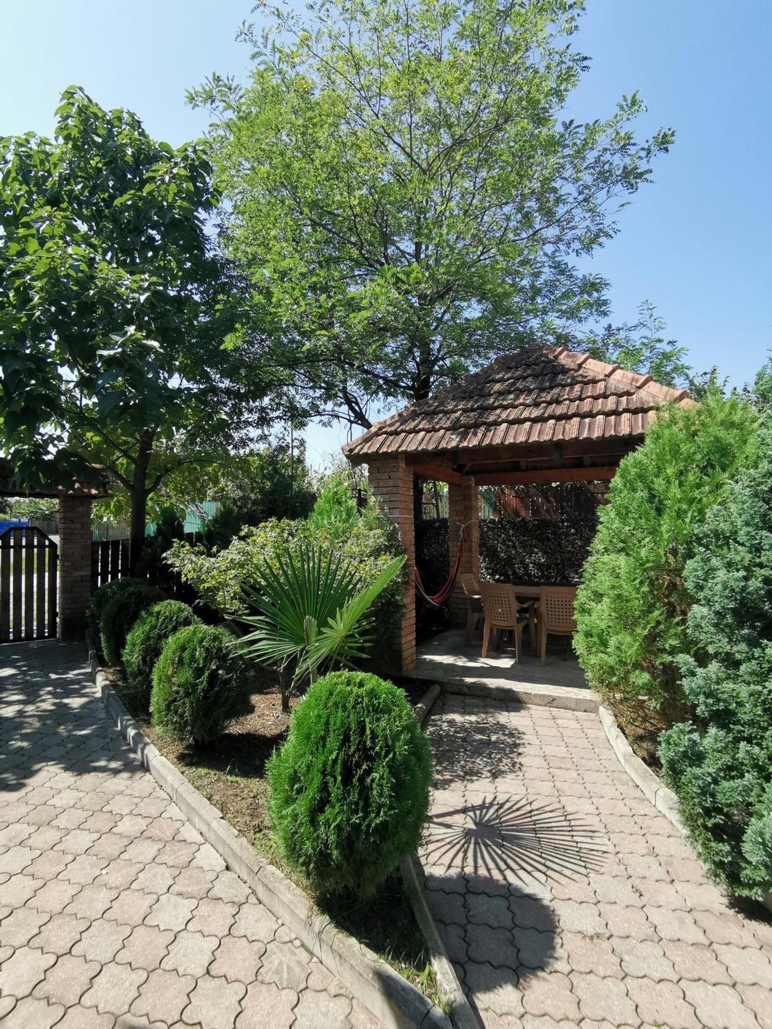 Villa Platinum Tskaltubo Exterior photo